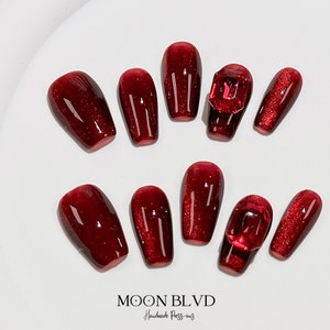 Ruby | 589 Short Coffin | MoonBlvd Nails | Luxury Handmade Press-on Nails | 3D Nail Art
