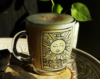 Die Sonne Tarot Karte Tasse, Die Sonne Tasse, Okkulte Tasse, Spirituelles Wachstum Tasse, Positive Kaffeetasse, Yoga Tasse, Psychische Leser Tasse, Valentinstag