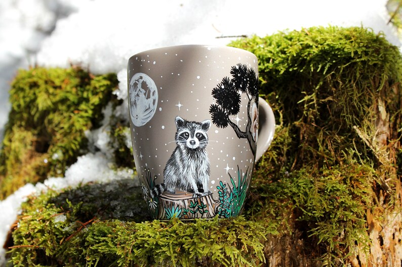 手描きのアライグマの陶器マグカップ、動物愛好家へのギフト 画像 2