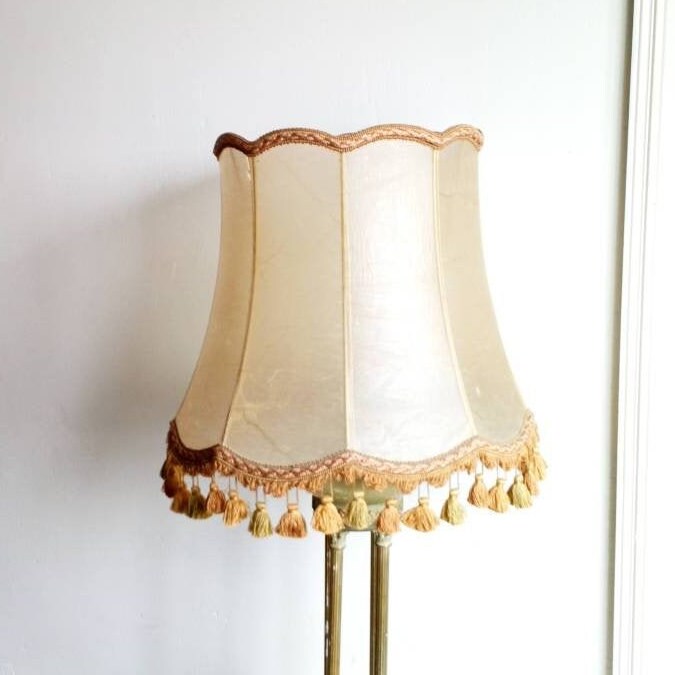 Grand Abat-Jour avec Tassle Fringe Pour Lampe Standard, Français Vintage