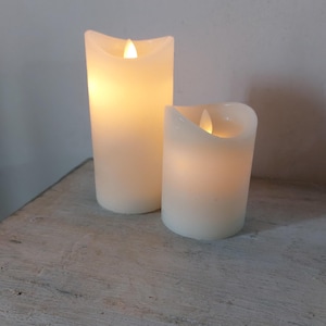 Flameless LED Pillar Candles Pair with Realistic Flicker Flame Effect, Safety Candlelighting and Timer Function