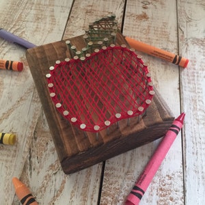 Apple Teacher Gift, Teacher Appreciation Gift, Preschool Teacher Gift, Art Teacher Gift, End Of Year Teacher Gift, Apple String Art