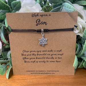 Bracciale Star Wish con fascino stella, annodatura Macrame con nodo serpente, cordone impermeabile, desiderio su una stella, biglietto con messaggio di citazione desiderio