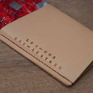 LOOP1 - Porta carte in pelle - Titolare carta di debito aziendale · Unico · Fatto su ordinazione · Portafoglio fatto a mano da uomo · Regalo · Porta carte compatto sottile