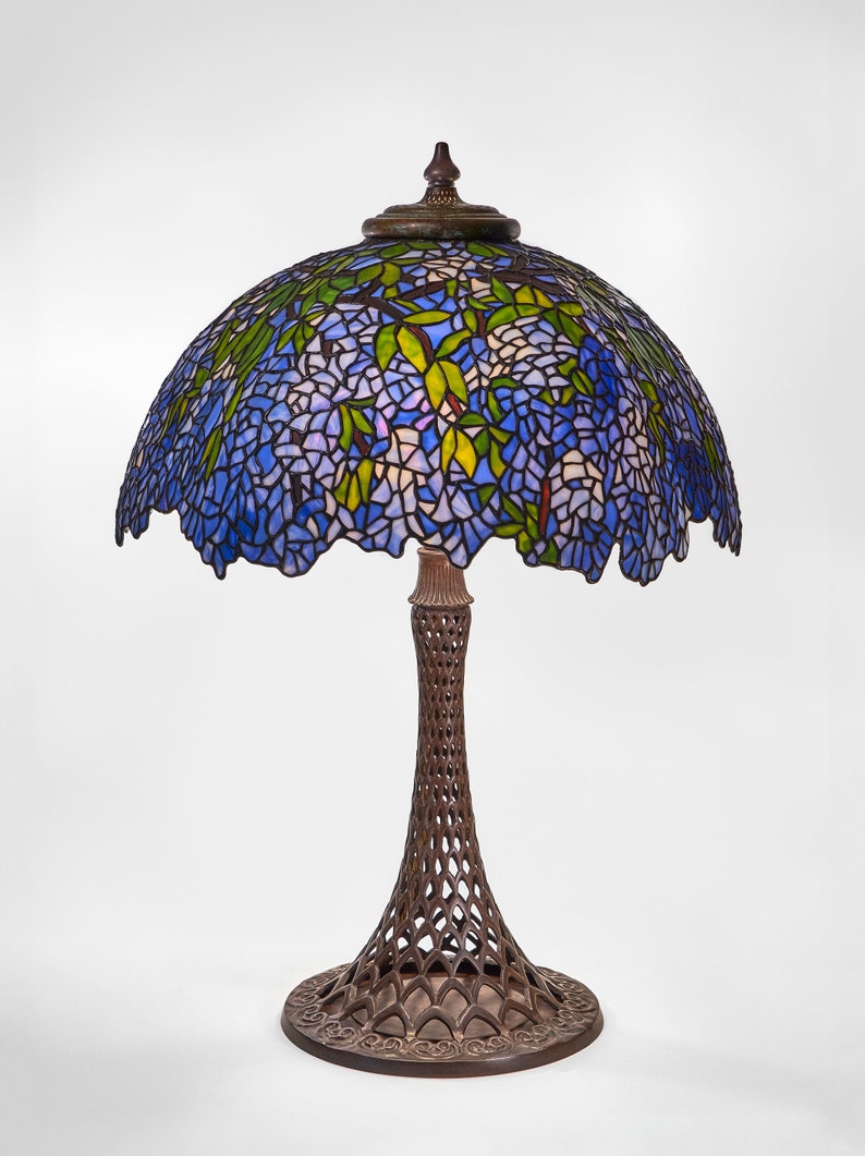 Tiffany ''Wisteria'' Table Lamp / Tiffany Etsy