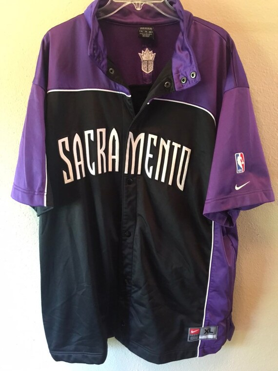 sacramento kings warm up shirt