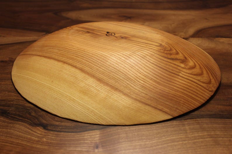 Große flache gedrechselte Obstschale aus Eschenholz | Etsy