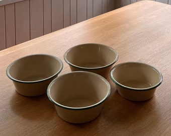 Vintage enamel bowl set / vintage ceramic enamel bowl set / four enamel bowls / four enamel camping bowls /