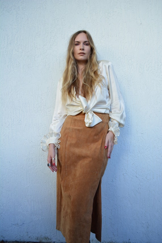 vintage suede skirt / suede midi skirt / camel sue