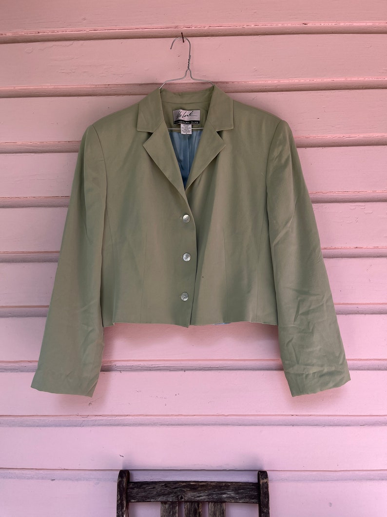 Vintage silk blazer / cropped silk blazer / silk green blazer / light green blazer / cropped blazer jacket / green blazer cropped image 10