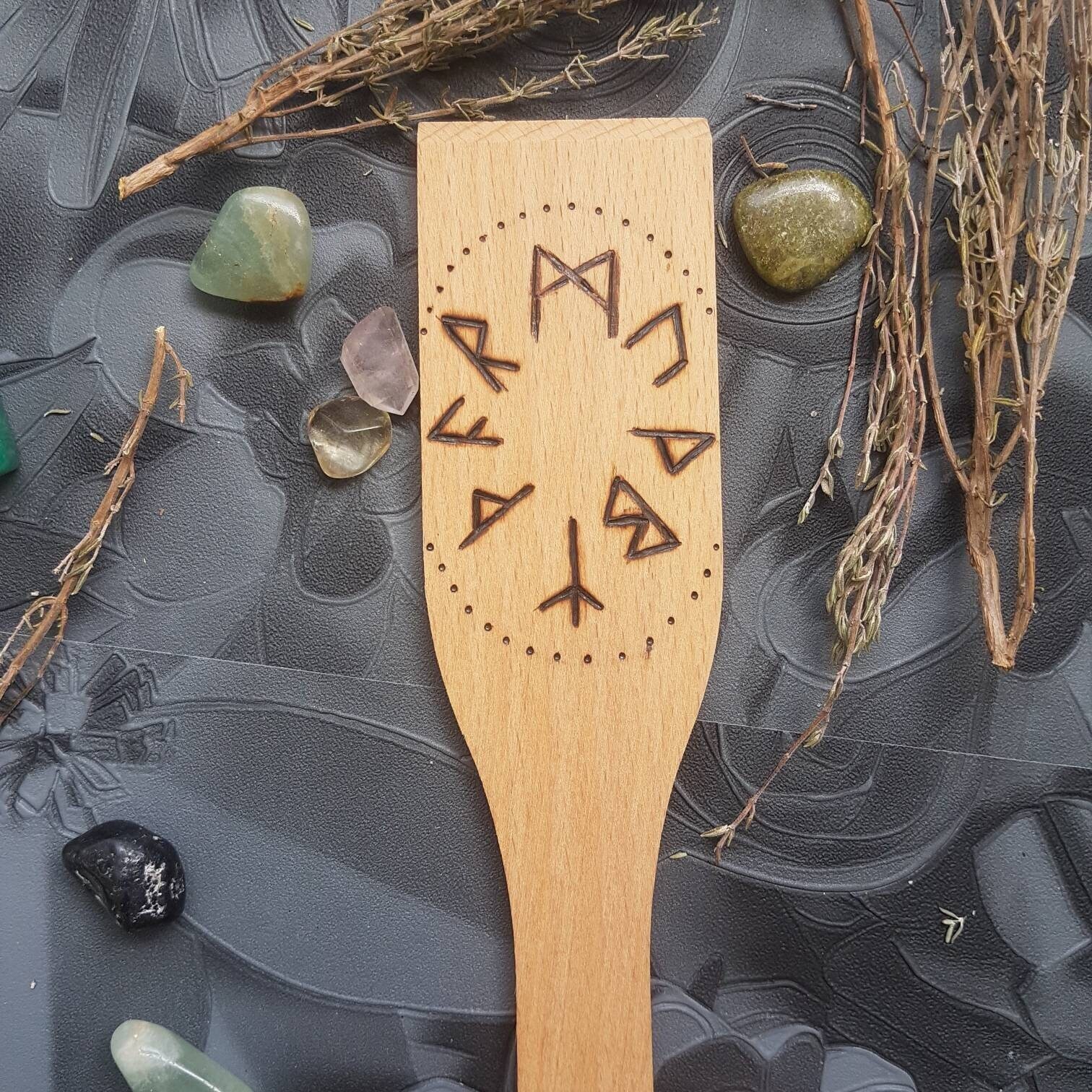 Spatule en Bois de Cuisine , Pyrogravure Runes