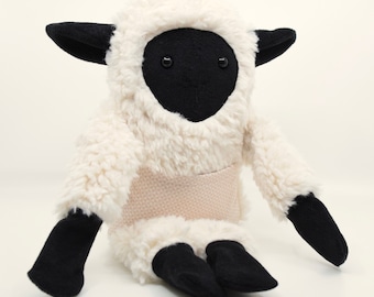 Peluche mouton noir et blanc éco-responsable pour enfant