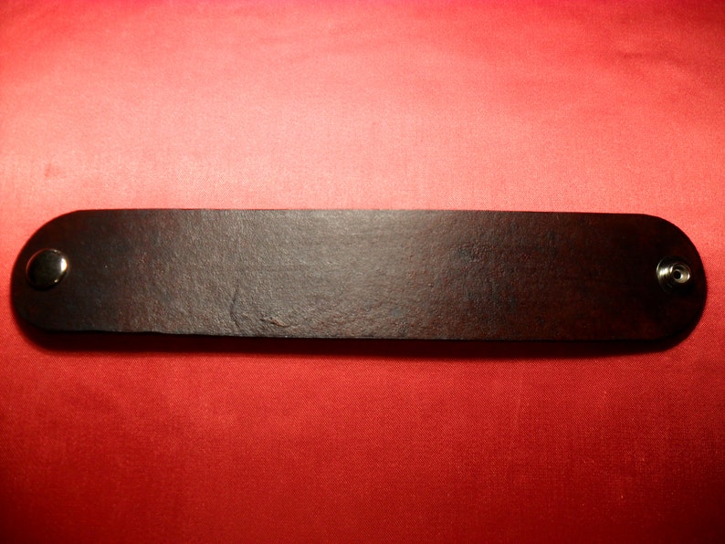 LEATHER 1 Snap 1 12 wide BRACELET Top /& Side Dyed ASSORTED Color