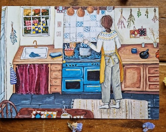 Op de afbeelding: Een schilderij van een keuken met iemand die kookt op een blauw fornuis. De keuken heeft een betegelde achterwand, een raam met uitzicht op een tuin en een houten aanrecht. De persoon draagt een gele schort en een witte trui met een patroon. Er staat een pan op het fornuis met stoom die eruit komt.