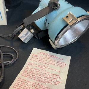 Cámara de vídeo Vintage Acme-Lite Lite Modelo 625 Deluxe Focus Aqua