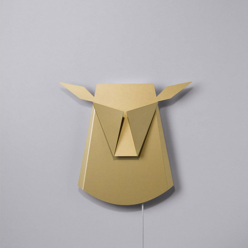 Gold Aluminum Deer Head LED Light Fixture Plug