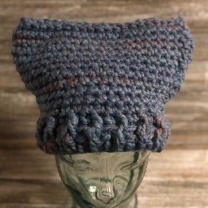 Blue chunky cat beanie