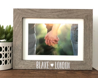 Couple Personalized Picture Frame, Personalized Names Picture Frame, Wedding Picture Frame, Anniversary, Gift for Her, Gift for Him