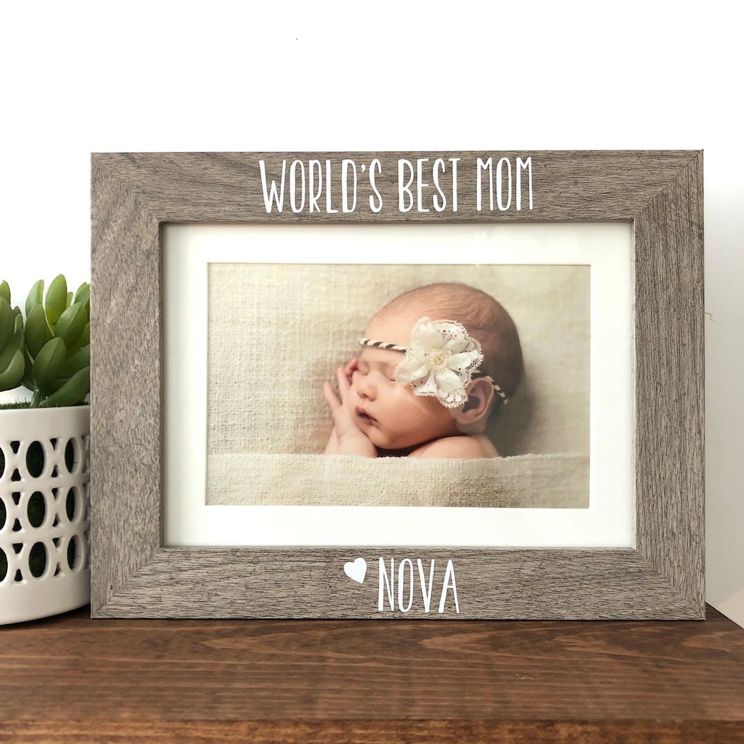 World's Best Mom Picture Frame Gift, Personalized Gift From Daughter