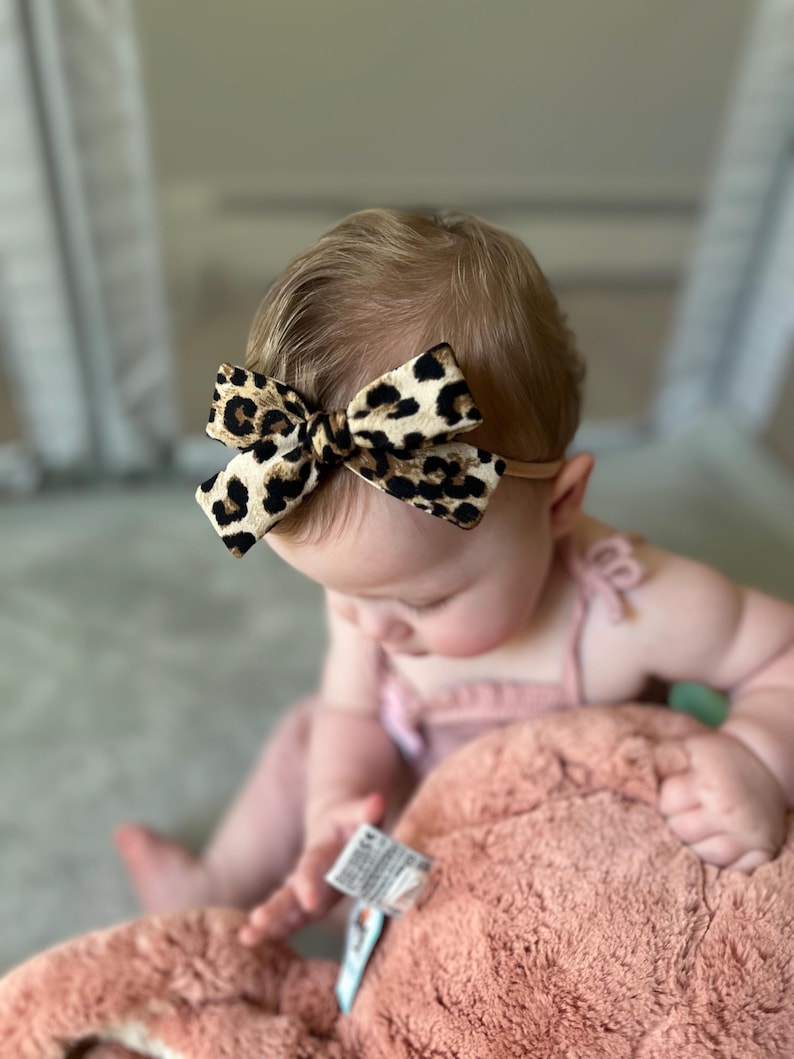 Lazos para el cabello de colegiala. Lazos grandes para el cabello. Lazos para el cabello de niña pequeña. Diadema o pinzas para el cabello de bebé. Lazos para el cabello de niña pequeña. Accesorios para el cabello para niños. imagen 2