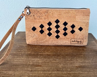 Natural Cork Wristlet, Sustainable Cork Purse, Vegan Cork Wristlet with Black Weaving