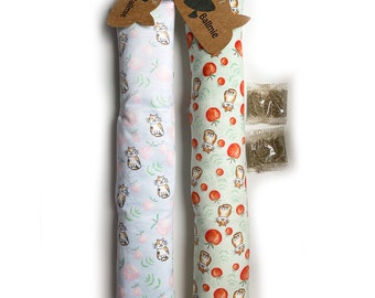 Jouet coup de pied à l'herbe à chat : jouet pour chat de 40 cm (15 po.) à imprimé fruits avec recharge