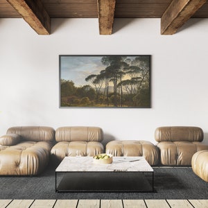 Pode incluir: Um sof&aacute; seccional de couro marrom com uma mesa de caf&eacute; preta na frente. Uma pintura de paisagem emoldurada est&aacute; pendurada na parede atr&aacute;s do sof&aacute;. Uma planta em vaso est&aacute; no canto da sala.