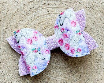 Lazo para el cabello con unicornio floral