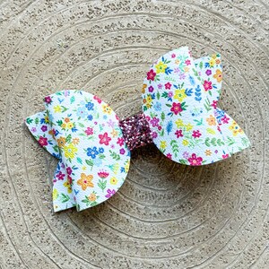 Ditsy Floral Hair Bow