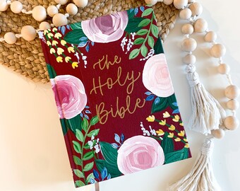 Hand Painted | Lovely Floral Theme | CSB Apologetics Study Bible for Students | Hand Lettered | Painted Bible