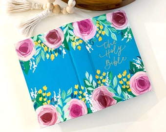 Hand Painted | Lovely Florals Theme | CSB Reader’s Bible