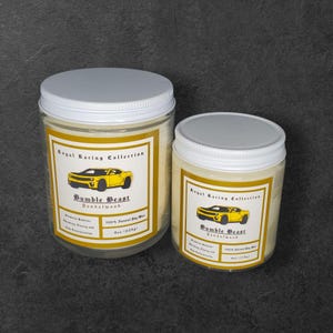 Hummel | Gelber Camaro | Sandelholz | Hausgemachte Soja-Auto-Kerze 125 ml & 245 ml