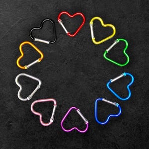 HEART CARABINER | Cute Heart-Shaped Metal Clip for Keys, Bags & Backpacks | 10 Color Options