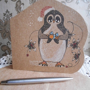 Carte de Noël Penguin, Carte de vœux Kraft, Livraison gratuite, Asymétrique, Papeterie dessinée à la main, Paquet de 4 Notelets, Rouge Blanc Noir, Bird Art