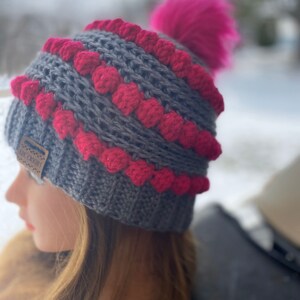 Bobble hat