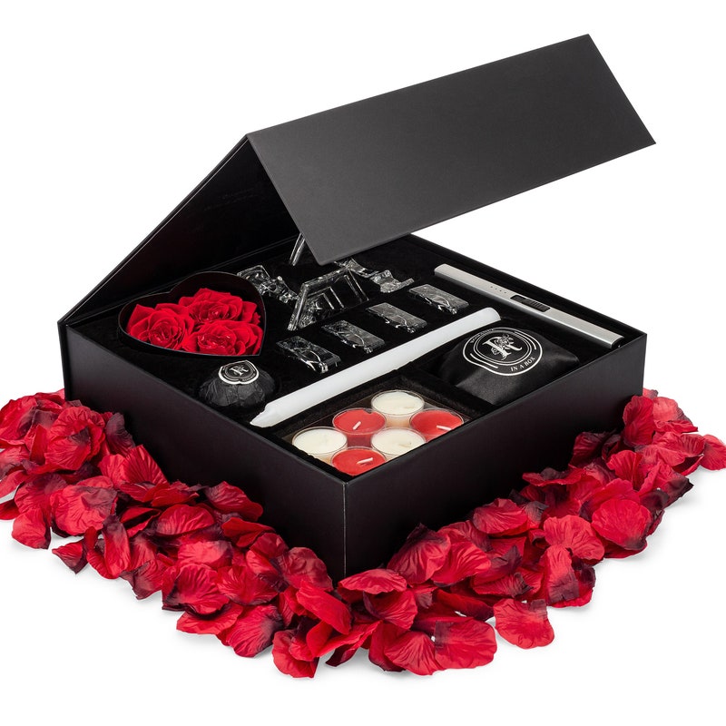 Romantic Gifts - 60+ Gift Ideas for 2025