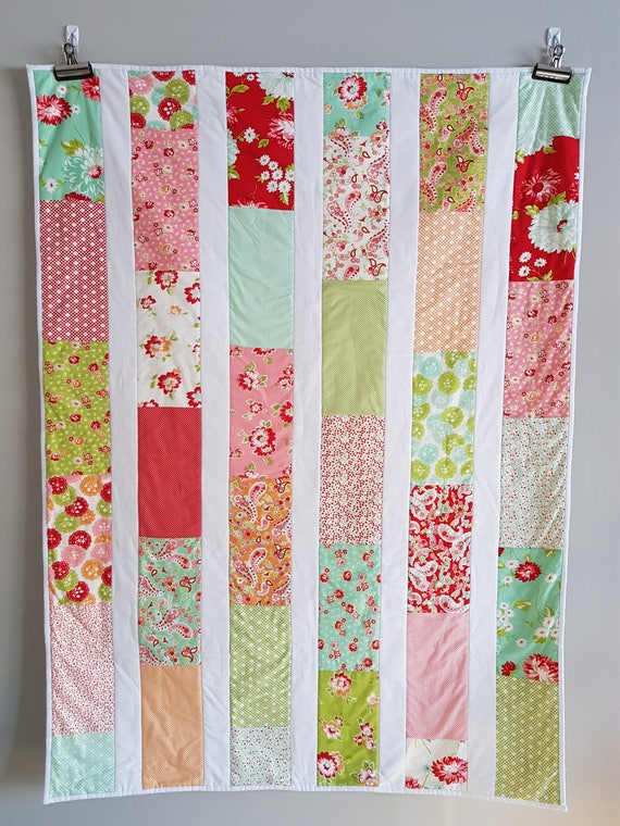 Large baby quilt hotsell