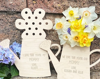 Portaflores personalizado del Día de la Madre SVG archivo, archivo láser, archivo svg glowforge, regalo para mamá, regalo de niños, lata de aspersión