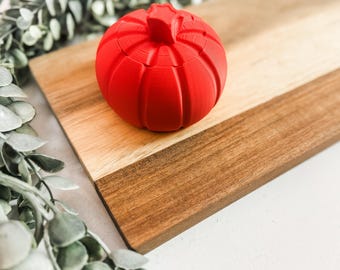 3D Printed Pumpkin Container with Lid – Fall & Halloween Home Decor