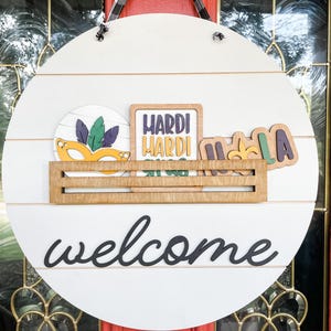 Mardi Gras Tiered Tray Bundle – &quot;Mardi Gras&quot;, &quot;NOLA&quot;, Mask (3-Piece Set)
