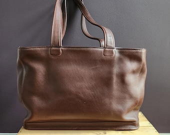 90’s OLD COACH TOTEBAG OLD COACH Vintage Shoulder Tote Bag Leather 4140 Black Used
