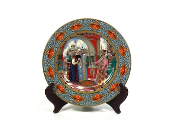 Vintage Villeroy & Boch Porcelain Wall Plate - Heinrich - Russian Fairy Tales - Illustrated by Boris Zvorykin - The beautiful Wassilissa (1)