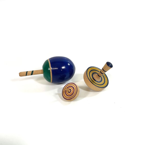 EHJRE Set De 3 Trompos Clásicos De Madera – Juguete Educativo Sin Pintar, Mejora La Coordinación Y Motricidad, Ideal Para Principiantes, Regalo Para Niños