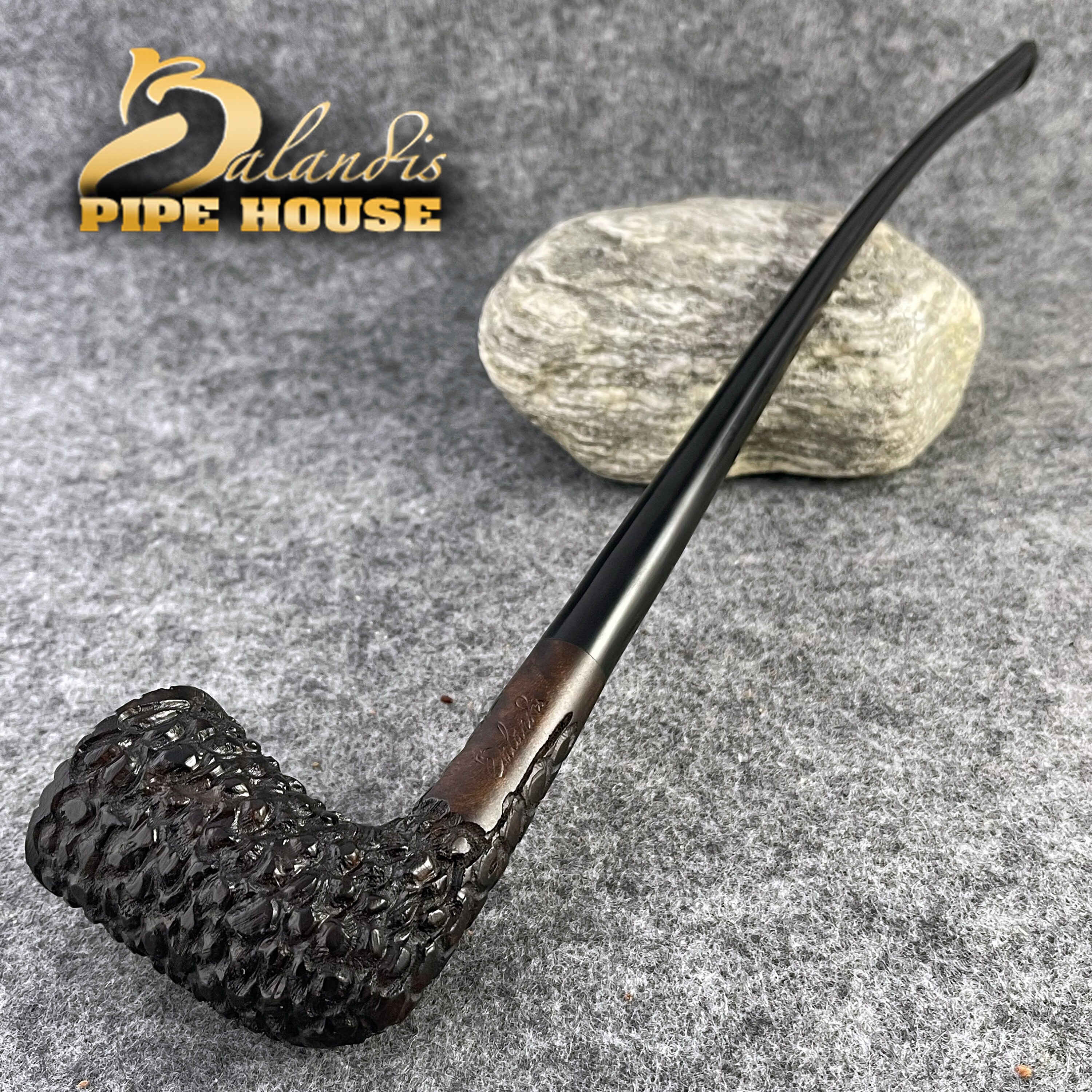 Balandis 617 Galhar Brun Brown Carved (cooler/stinger) Handmade Briar