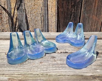 Eric Balandis presents "Glass Like" Pipe Stands for tobacco smoking pipes, pipe rests, pipe display