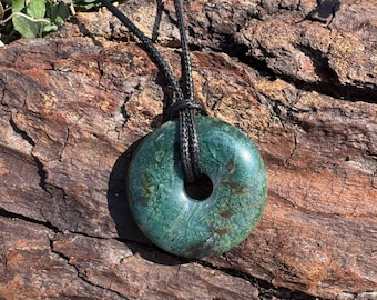 Collar con colgante redondo de ágata musgosa verde en forma de donut, de cristal natural, color verde, con colgante circular, estilo bohemio para mujer.