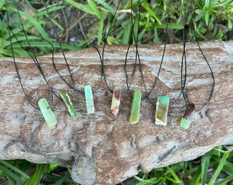 Small Chrysoprase Crystal Stick Natural Green Australian Jade Green Gemstone Slab Men's Children's Surfer Boys Womens Healing Stone Necklace