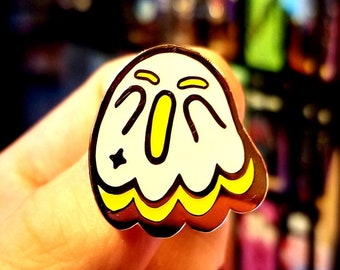 Holidays! HALLOWEEN Ghost! GLOW in the dark Hard Enamel Pin