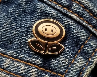 FIRE FLOWER - Enamel Pin