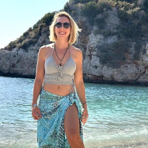 Make It in Any Color – Crochet Top Pattern